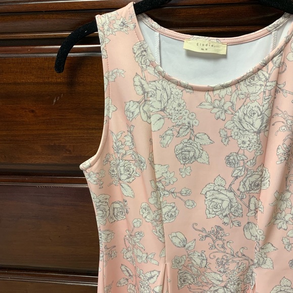 PINK SKATER DRESS 🌸 - Picture 2 of 4